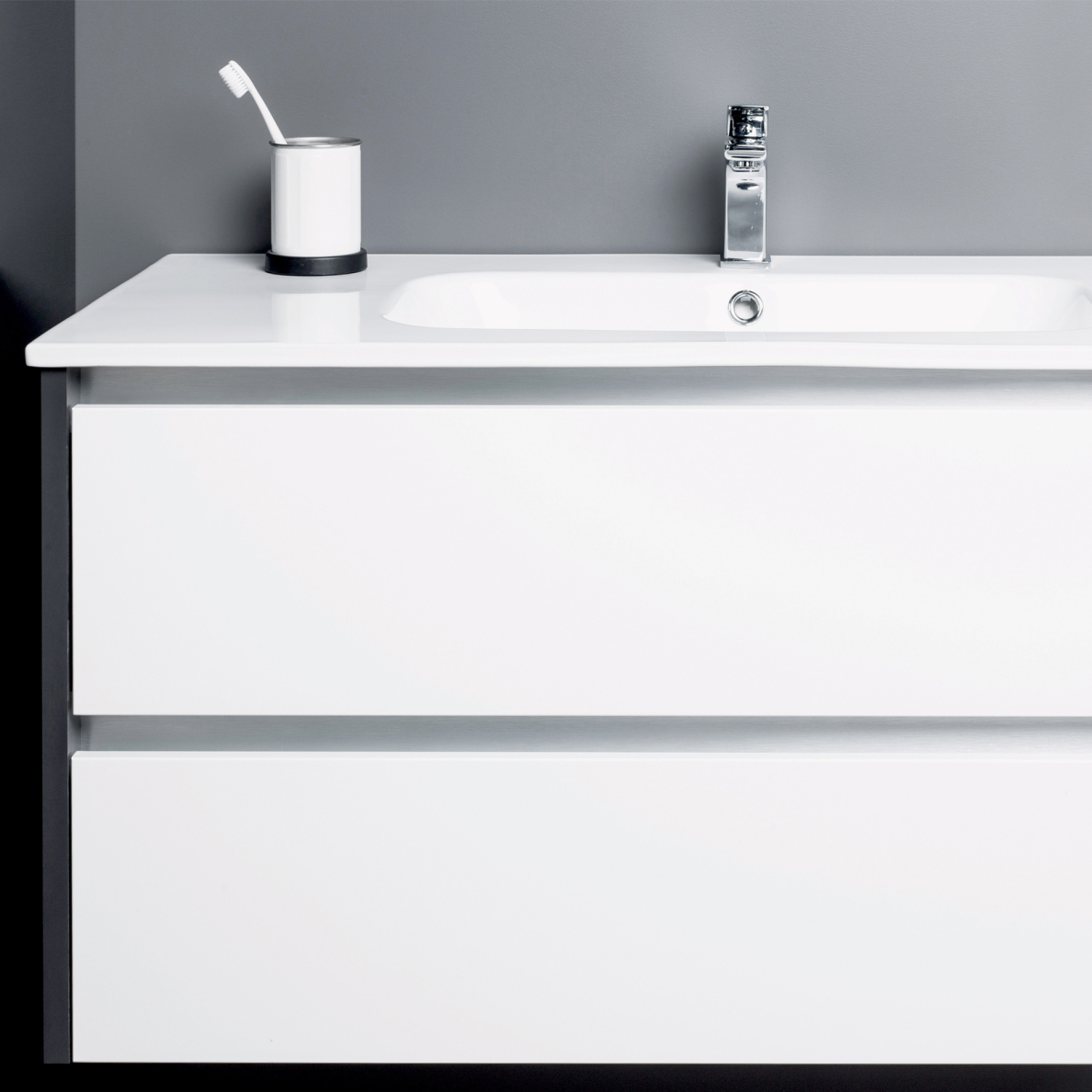 Baldinis praustuvas Kame Elide 81x46cm 2 Baldinis praustuvas Kame Elide 81x46cm 2