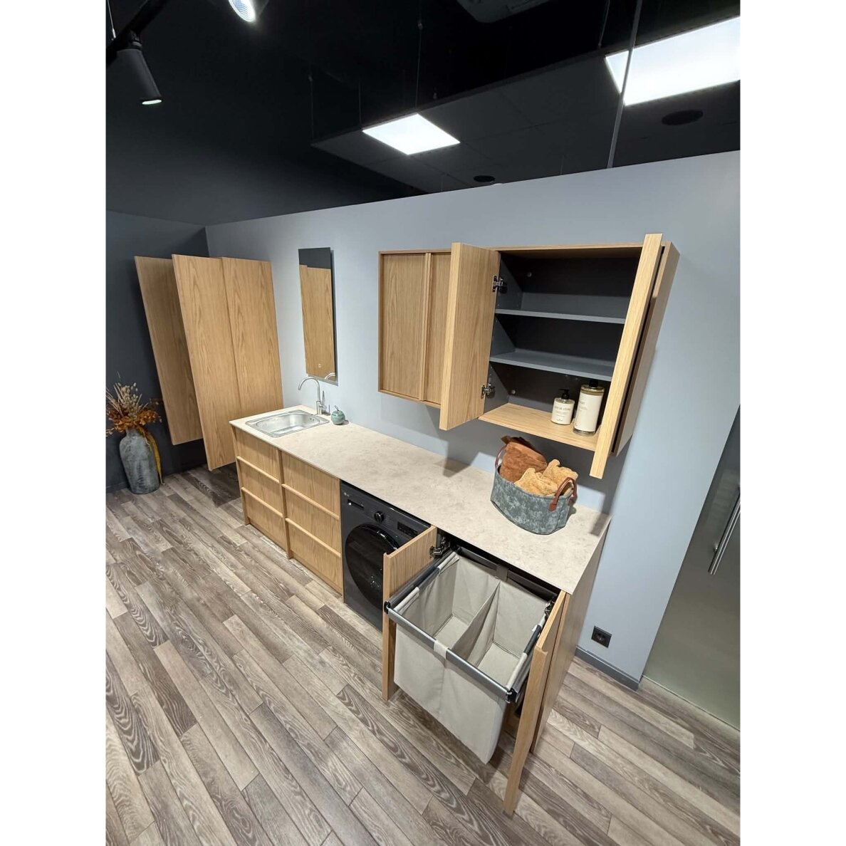 Kame Lumi spintelė, Bookmatch oak, 60cm, pasirenkama komplektacija 5 Kame Lumi spintelė, Bookmatch oak, 60cm, pasirenkama komplektacija 5