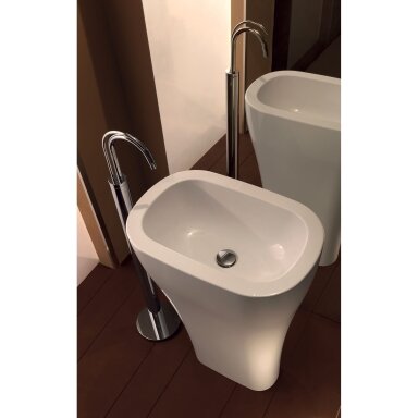 Laisvai pastatomas Kerasan Aquatech 60 cm praustuvas Laisvai pastatomas Kerasan Aquatech 60 cm praustuvas