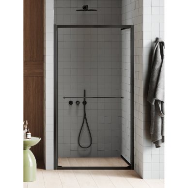 New Trendy New Varia Black stumdomos sieninės viengubos dušo durys, skaidrios 6 mm, su Active Shield danga