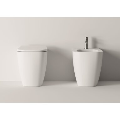 Pristatomas klozetas Alice Ceramica Vaso Wunder su naujos kartos nuplovimo technologija ir lėtai užsidarančiu dangčiu Pristatomas klozetas Alice Ceramica Vaso Wunder su naujos kartos nuplovimo technologija ir lėtai užsidarančiu dangčiu