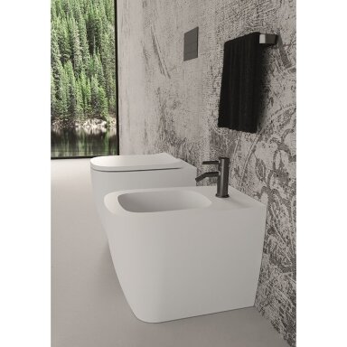 Pristatomas klozetas Alice Ceramica Vaso Wunder su naujos kartos nuplovimo technologija ir lėtai užsidarančiu dangčiu Pristatomas klozetas Alice Ceramica Vaso Wunder su naujos kartos nuplovimo technologija ir lėtai užsidarančiu dangčiu