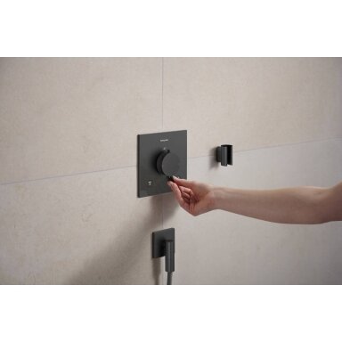 Termostatinis dušo maišytuvas Hansgrohe Ecostat Comfort E, 2 funkcijų, šlifuoto juodo chromo Termostatinis dušo maišytuvas Hansgrohe Ecostat Comfort E, 2 funkcijų, šlifuoto juodo chromo