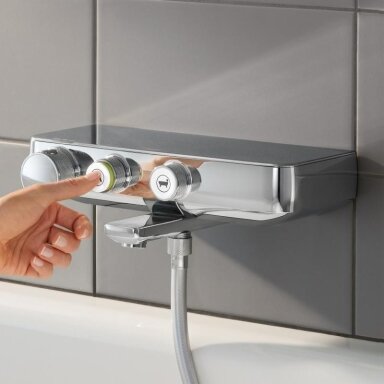 Termostatinis vonios/dušo maišytuvas Grohe Grohtherm SmartControl su lentynėle Termostatinis vonios/dušo maišytuvas Grohe Grohtherm SmartControl su lentynėle