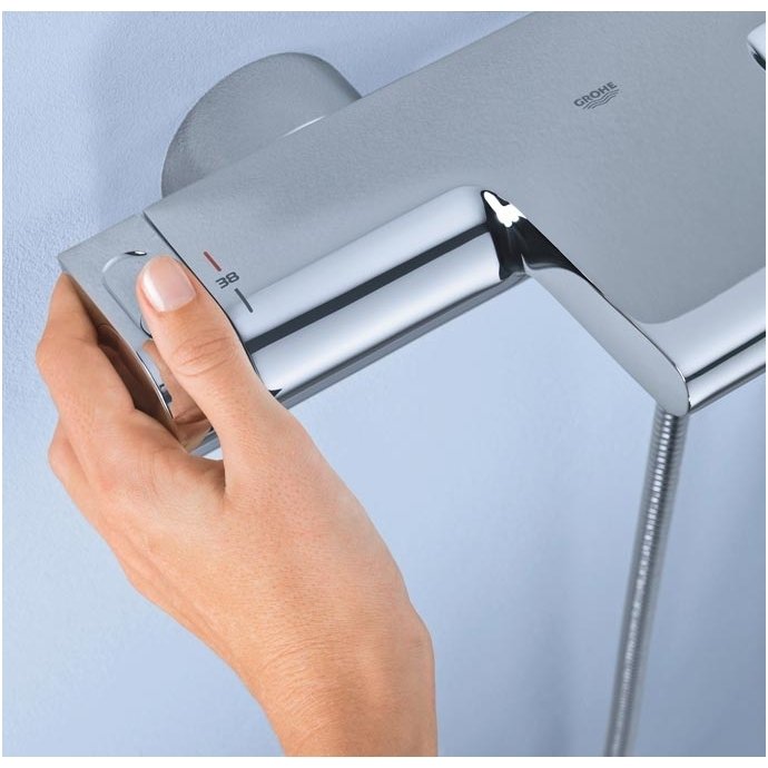 Termostatinis maišytuvas voniai su krioklio tipo srove Grohe Grohetherm 2000 New 3 Termostatinis maišytuvas voniai su krioklio tipo srove Grohe Grohetherm 2000 New 3