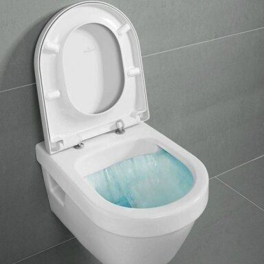 Villeroy&Boch Omnia Architectura su Rimless pakabinamas klozetas su soft close dangčiu Villeroy&Boch Omnia Architectura su Rimless pakabinamas klozetas su soft close dangčiu