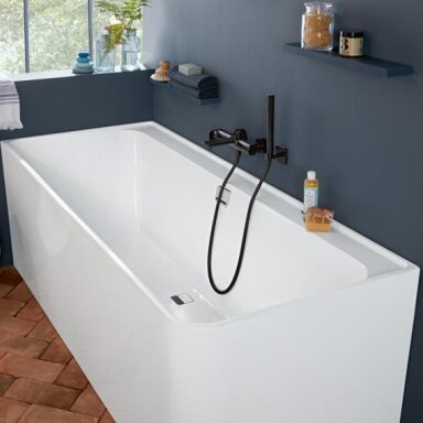 Vonia Villeroy&Boch Collaro 180x80 kampinė su panele Vonia Villeroy&Boch Collaro 180x80 kampinė su panele