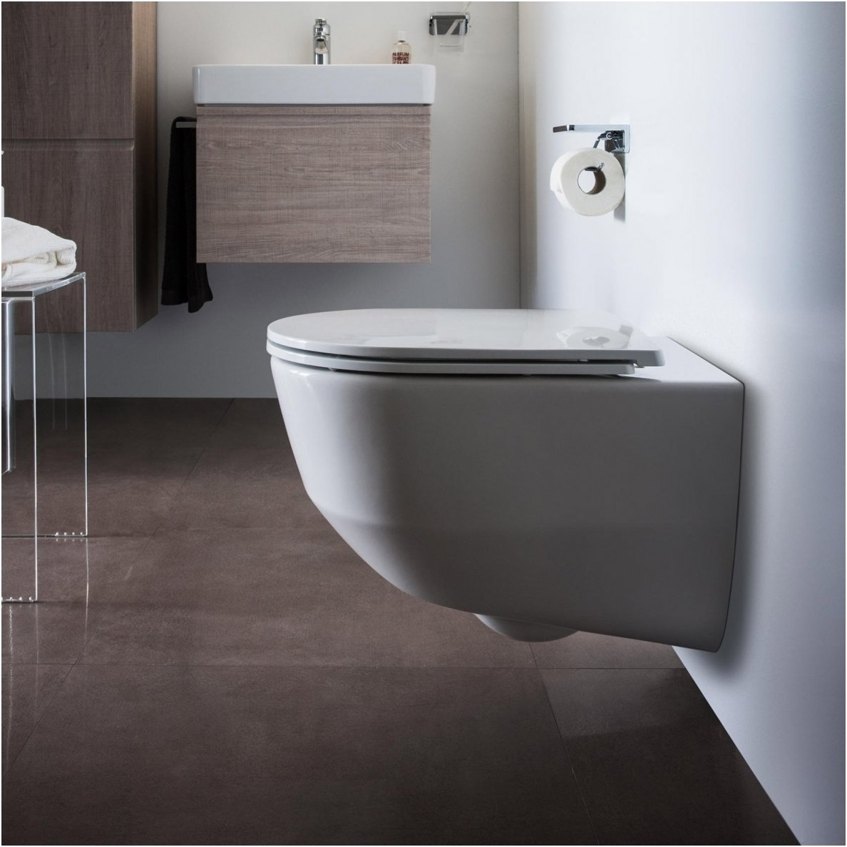 WC rėmo Tece, juodo mygtuko Now ir klozeto Laufen Pro Rimless su plonu lėtaeigiu dangčiu komplektas 5 WC rėmo Tece, juodo mygtuko Now ir klozeto Laufen Pro Rimless su plonu lėtaeigiu dangčiu komplektas 5
